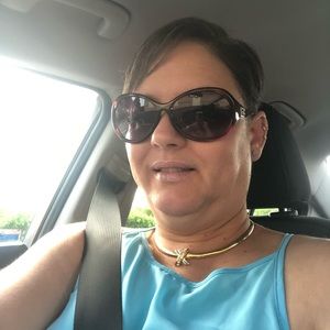 Meet your Posher, Diana